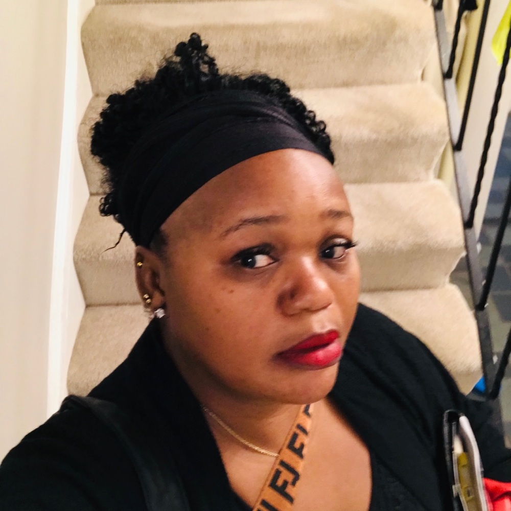 Meet your Posher, Janet